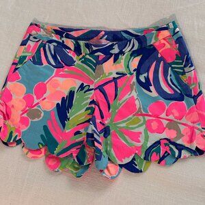 Lilly Pulitzer Magnolia Short Multi Exotic Garden